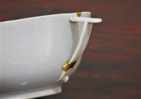 ⑪李朝白磁耳盃５