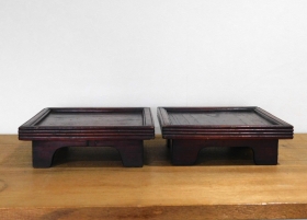 ①李朝木製台2点23８