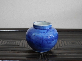 ④李朝瑠璃小壺丸壺１