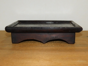 ①李朝木製台23 ４