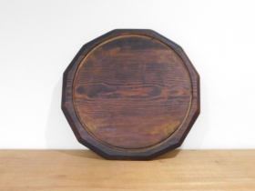 ③李朝ソバン十二角天板盆１