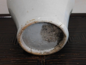 ④李朝後期分院染付立壺 5