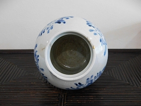⑤李朝染付花紋立壺小 4