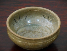 ⑪三島白黒象嵌盃3