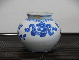 ③李朝後期分院染付丸壺 3