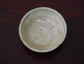 ⑦李朝刷毛目平盃小２