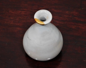 ⑧李朝初期堅手徳利２