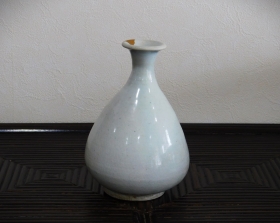 ①李朝初期白磁徳利 1